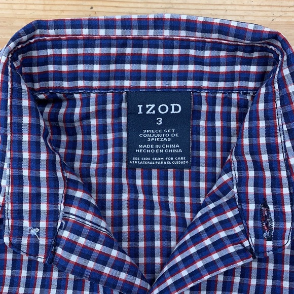 IZOD Brand Plaid Button Down Shirt 3T Long Sleeve - Picture 3 of 6